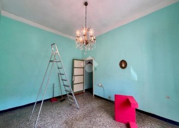 Two-room apartment Salita di pino sottano, Genova (neighborhood Molassana) - photo 14