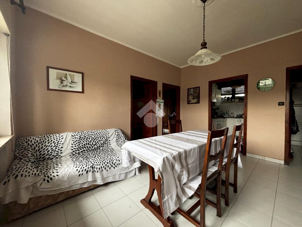 Three-room apartment Via Giacomo Matteotti, Ivrea - photo 3