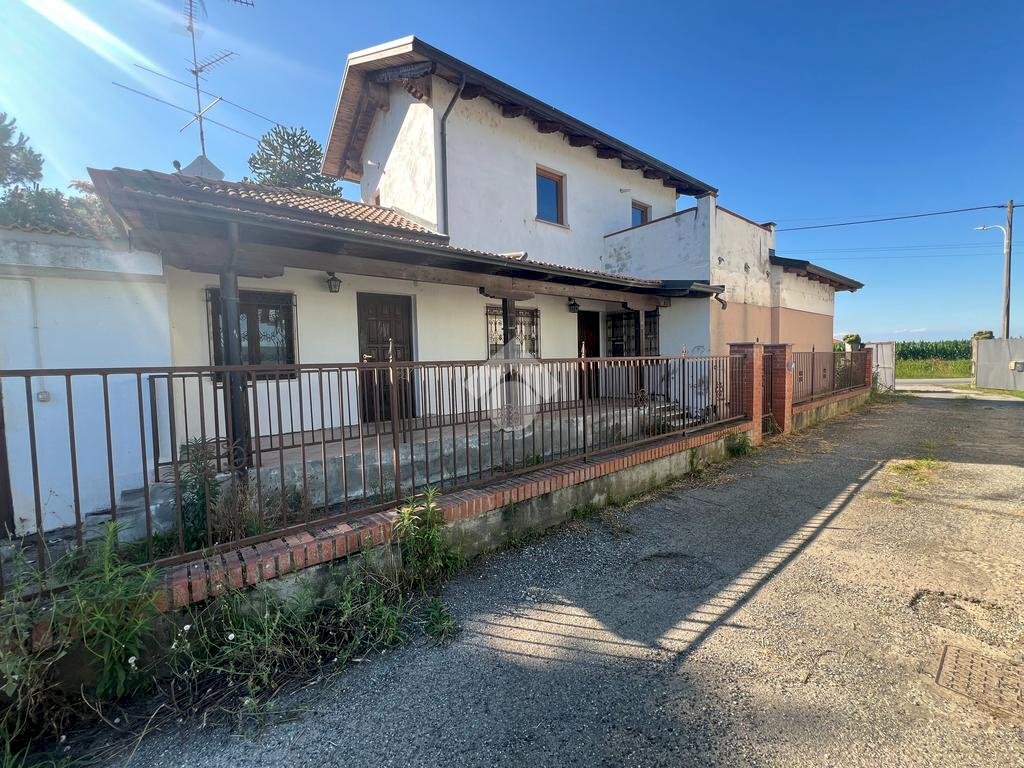 Independent house Via Nova, Bianzè - photo 1