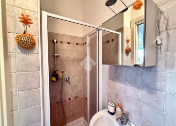 Three-room apartment Viale D. Hanbury, Alassio - photo 9