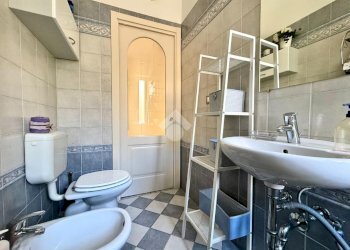 Three-room apartment Viale D. Hanbury, Alassio - photo 11