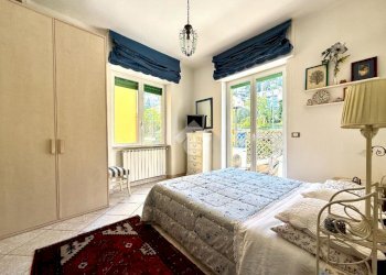 Three-room apartment Viale D. Hanbury, Alassio - photo 14