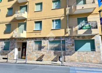 Three-room apartment Viale D. Hanbury, Alassio - photo 20