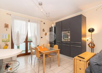 Four-room apartment Via Garibaldi, San Gillio - photo 8