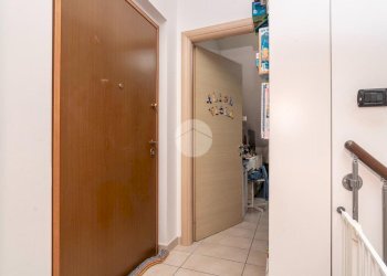 Four-room apartment Via Garibaldi, San Gillio - photo 20