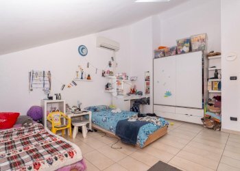 Four-room apartment Via Garibaldi, San Gillio - photo 23