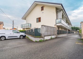 Four-room apartment Via Garibaldi, San Gillio - photo 37