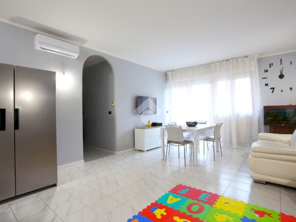 Four-room apartment Via Matteotti, Calderara di Reno - photo 1