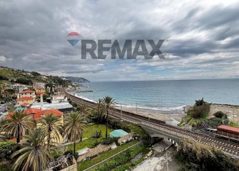 Hotel - Accommodation facility Bordighera, IM, Bordighera - photo 2