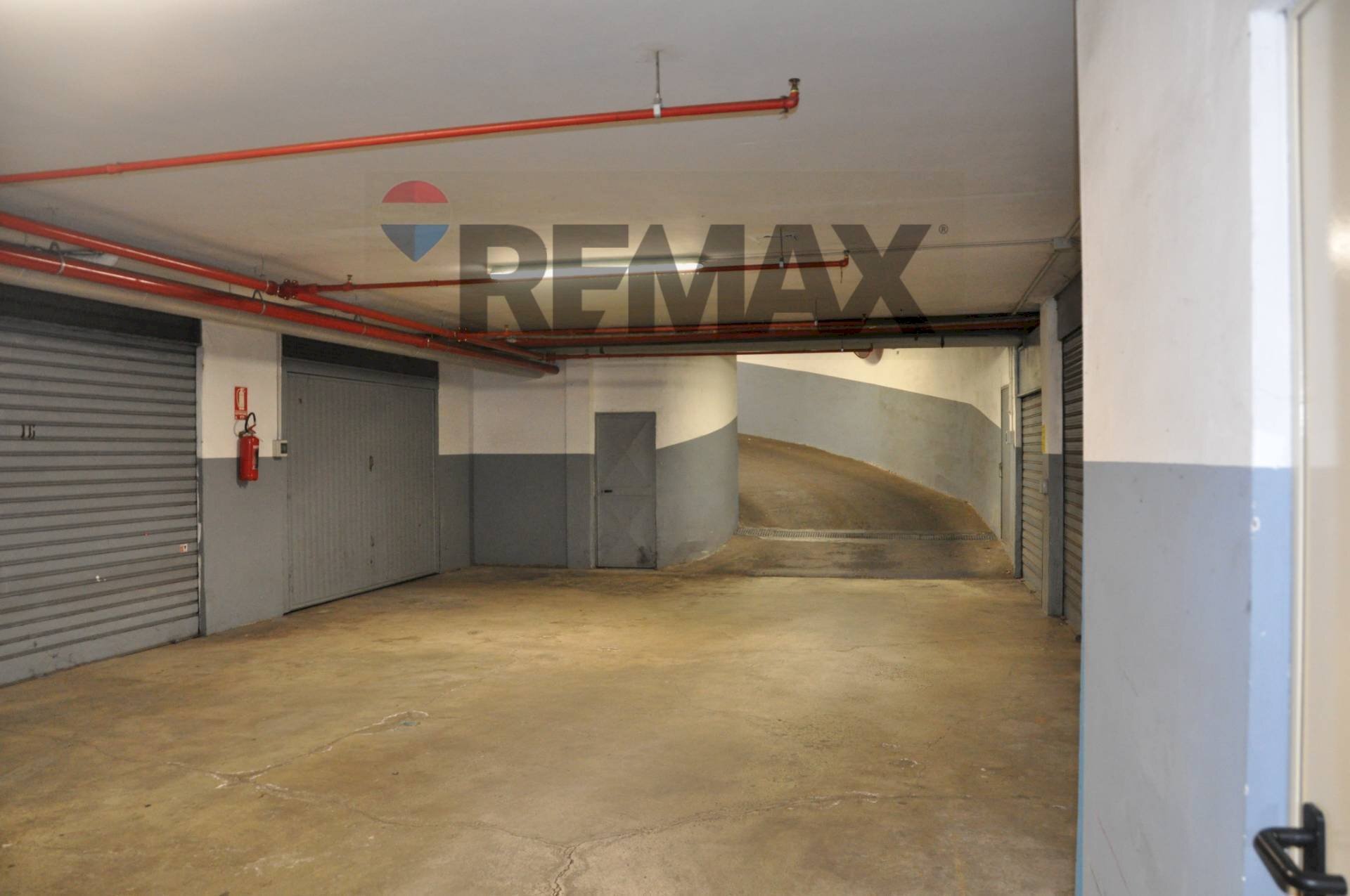 Garage - Parking Corso Monte Cucco, 59 
 Pozzo Strada, Torino (neighborhood Pozzo Strada) - photo 1