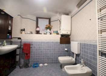 Portion of a house Moncalieri - photo 18
