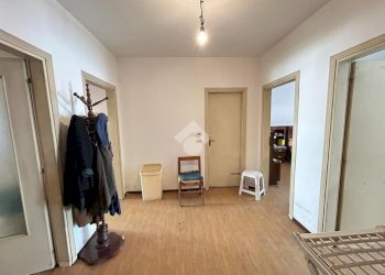 Four-room apartment Viale Partigiani, Collegno - photo 1