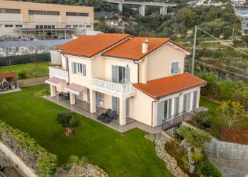 Villa Regione Settemonti, Taggia - photo 3