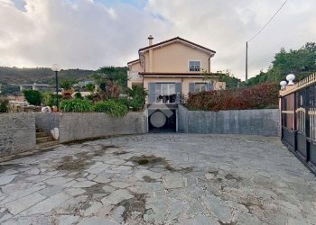 Villa Regione Settemonti, Taggia - photo 8