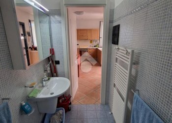 Three-room apartment Str. per I Piani, Castellaro - photo 8