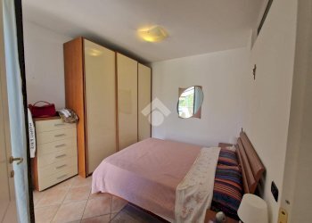 Three-room apartment Str. per I Piani, Castellaro - photo 13