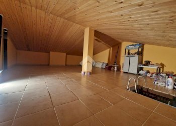 Three-room apartment Str. per I Piani, Castellaro - photo 19