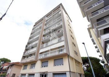 Apartment Viale Santarosa, Riccione - photo 8