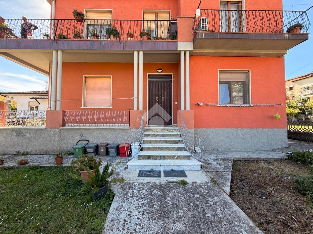 Appartamento Via Morucciola, Arcola - foto 1