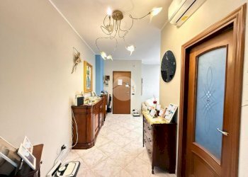 Three-room apartment Via Roma, Collegno - photo 4