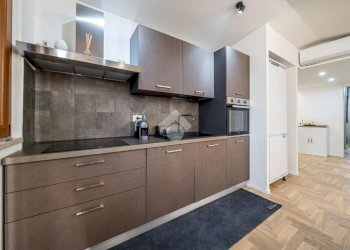 Three-room apartment Via Guido Dorso, Reggio nell'Emilia - photo 5