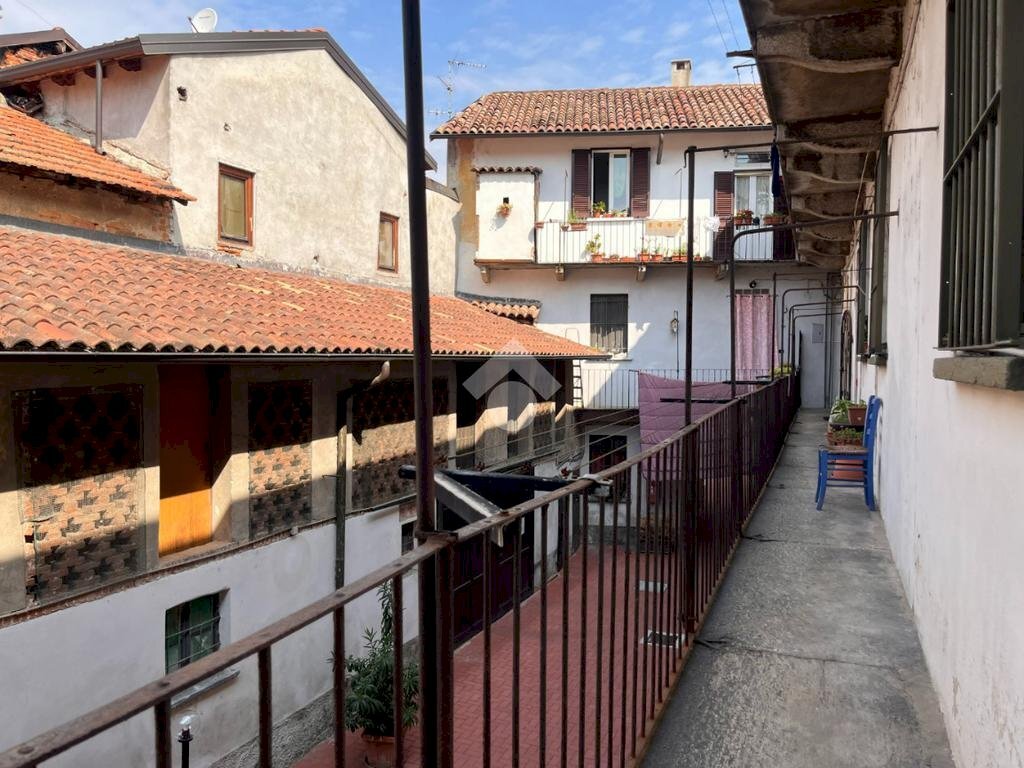 Three-room apartment Piazza Castello, Abbiategrasso - photo 2