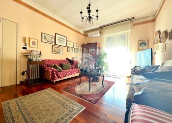 Four-room apartment Viale Gebel, Rimini - photo 3