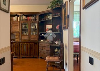 Four-room apartment Via Natta, Milano (neighborhood Gallaratese) - photo 8
