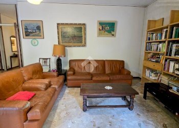 Four-room apartment Via Crimea, Milano (neighborhood Bande Nere) - photo 3