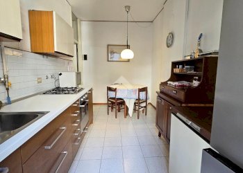 Four-room apartment Via Crimea, Milano (neighborhood Bande Nere) - photo 8