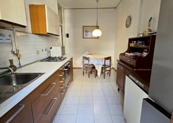 Four-room apartment Via Crimea, Milano (neighborhood Bande Nere) - photo 11