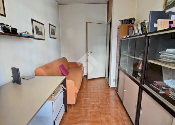 Four-room apartment Via Crimea, Milano (neighborhood Bande Nere) - photo 22