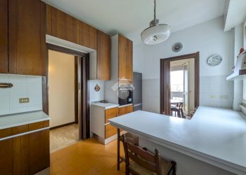 Four-room apartment Via palmaria, Milano (neighborhood Affori) - photo 8