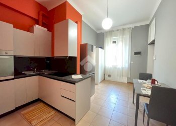 Two-room apartment Via Garigliano, Milano (neighborhood Isola) - photo 1