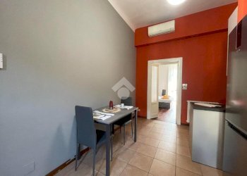 Two-room apartment Via Garigliano, Milano (neighborhood Isola) - photo 2