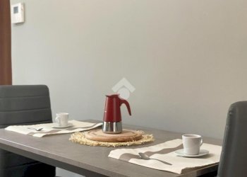 Two-room apartment Via Garigliano, Milano (neighborhood Isola) - photo 3