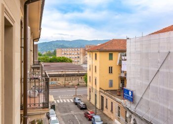 Three-room apartment Via Borriana, Torino (neighborhood Regio Parco) - photo 11