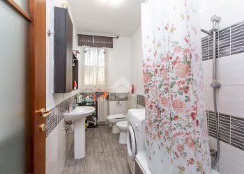 Three-room apartment Via Borriana, Torino (neighborhood Regio Parco) - photo 16