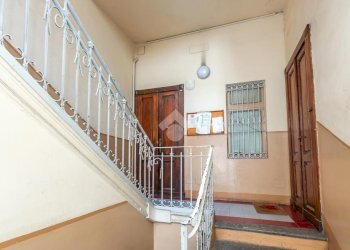 Three-room apartment Via Borriana, Torino (neighborhood Regio Parco) - photo 18