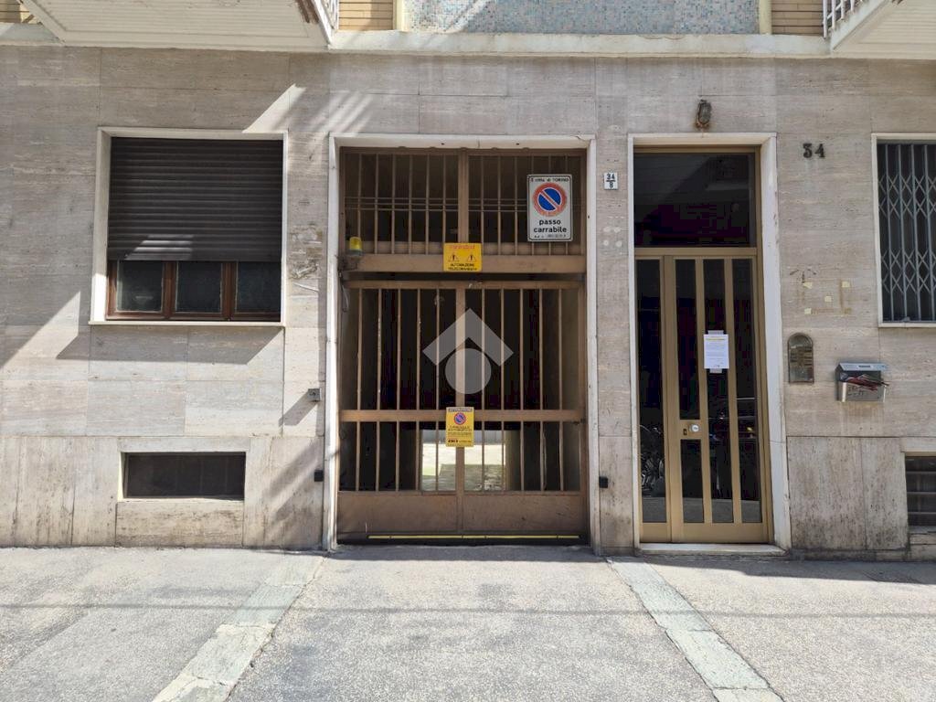 Box Via Graglia, Torino (neighborhood Santa Rita) - photo 1