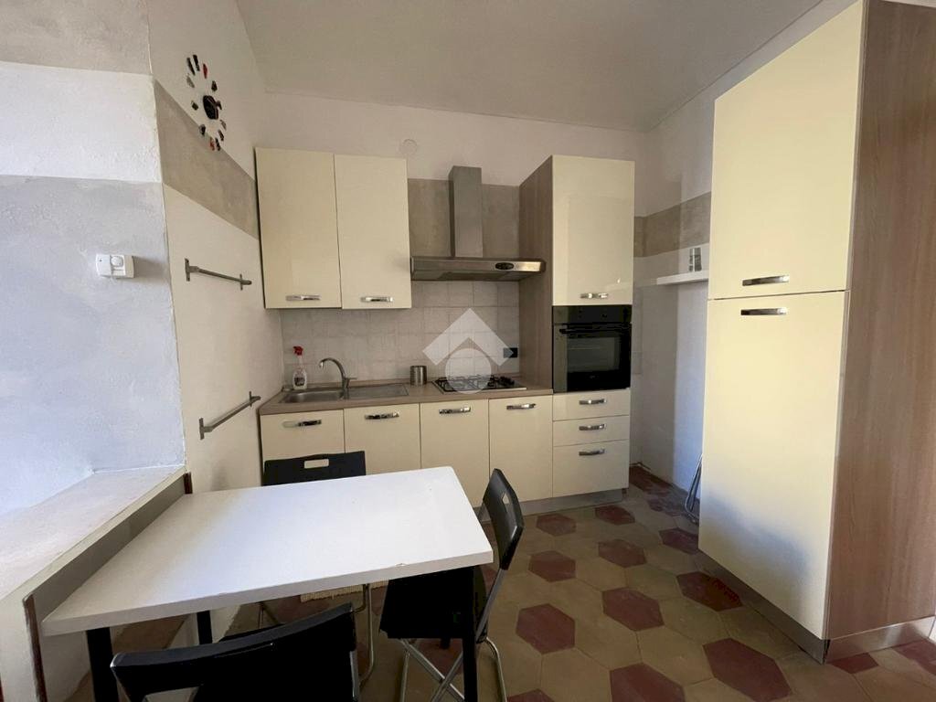 Two-room apartment Via Rosazza, Torino (neighborhood Vanchiglietta) - photo 2