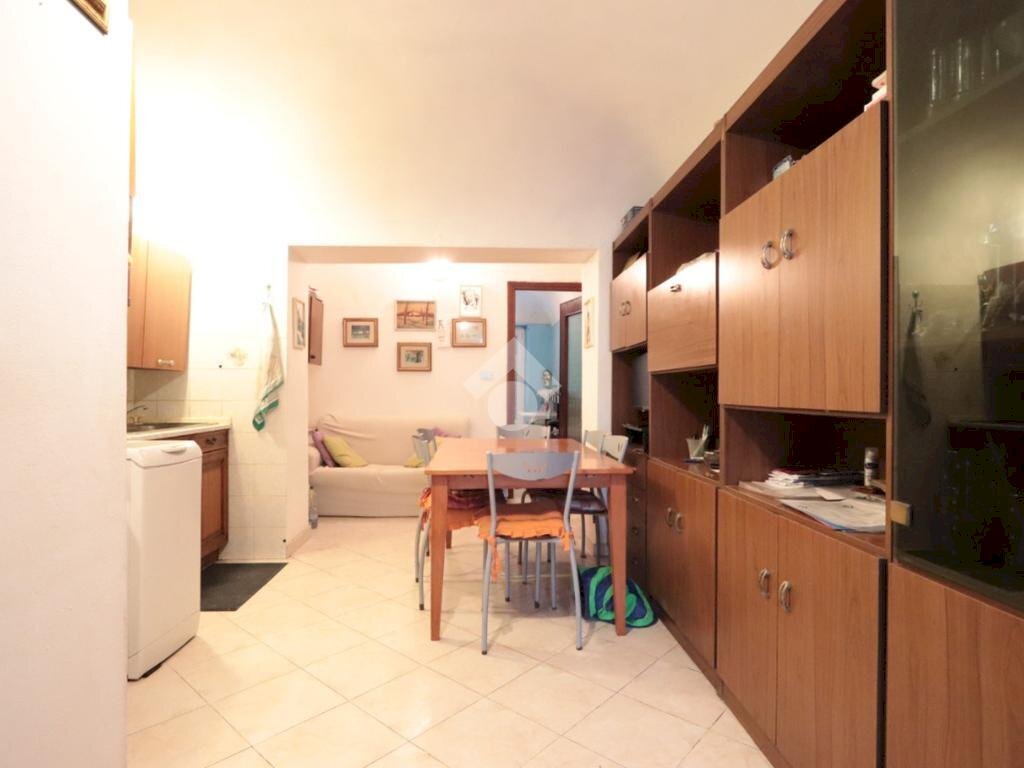 Four-room apartment Via scazzola, Alessandria - photo 3