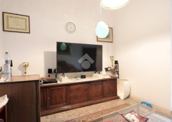 Four-room apartment Via scazzola, Alessandria - photo 12