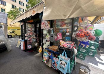 Commercial Activity piazza palermo, Genova (neighborhood Foce) - photo 1