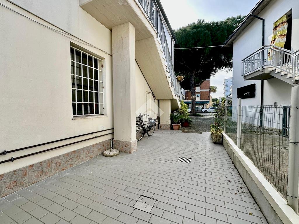 Four-room apartment Viale dei Navigatori, Ravenna (neighborhood Punta Marina) - photo 2