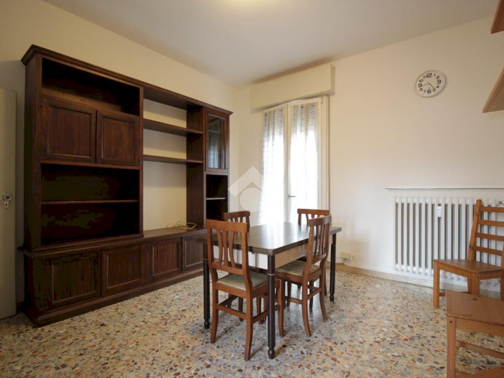 Two-room apartment Via del Giglio, Bologna (neighborhood Santa Viola) - photo 1