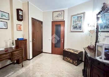 Three-room apartment Via Balossa, Novate Milanese - photo 10