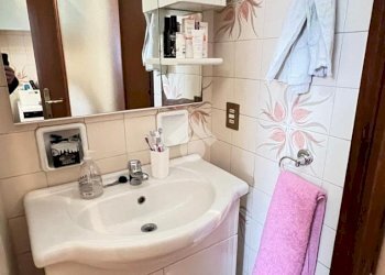Three-room apartment Via Balossa, Novate Milanese - photo 16