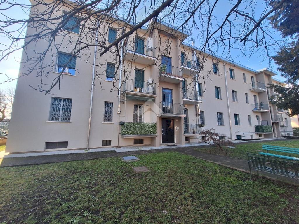 Three-room apartment Via Villaggio Saffa, Magenta - photo 1