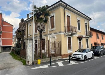 Casa semi indipendente Via Volturno, Melegnano - foto 1